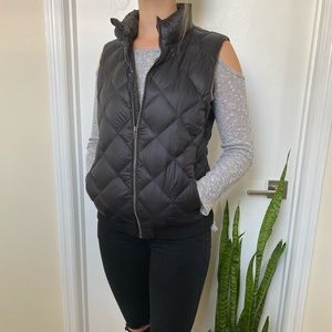 Black Puffer Patagonia Vest